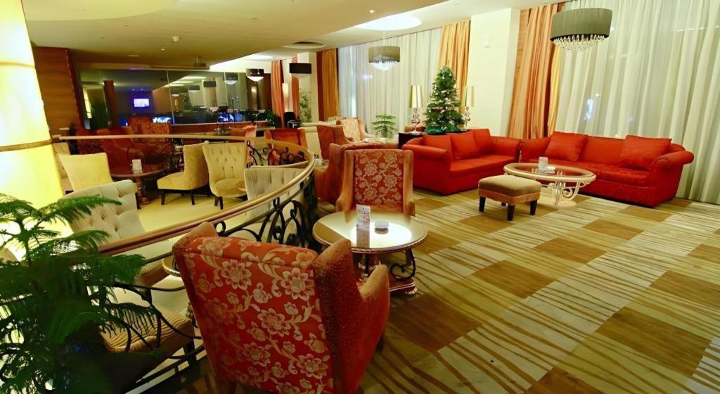 Grand Basko Hotel بادانج المظهر الخارجي الصورة